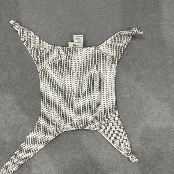 Fendi 3 piece onesie set - Picture 6 of 9